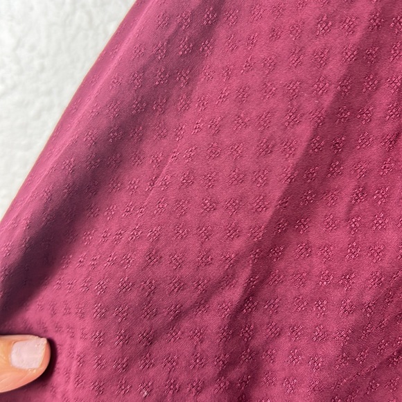 NWT Ann Taylor Loft merlot v-neck balloon sleeve top M - Picture 5 of 8